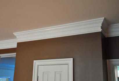 Ceiling and door mouldings